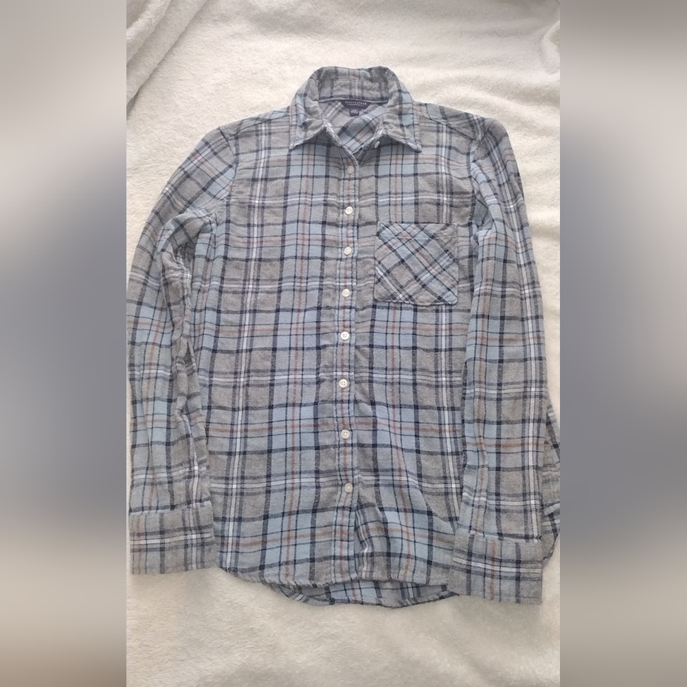Flannel long sleeve shirt